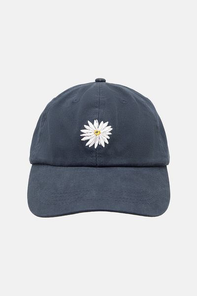 Pull & Bear Daisy cap