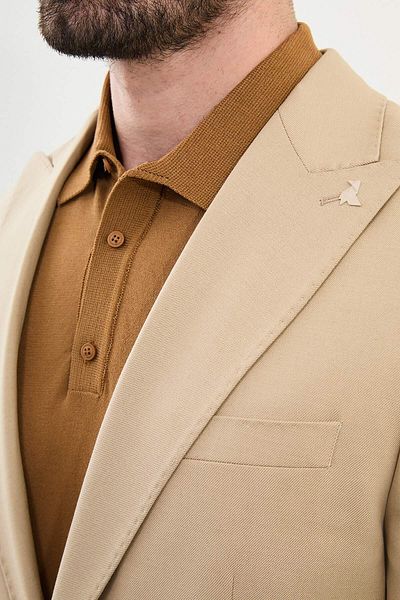 Mcr Pointed Collar Jacket
