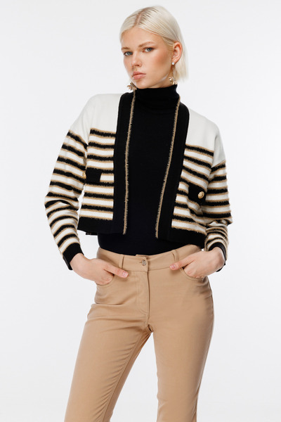 ON Women's Crop Cardigan - Minimalist Striped Long Sleeve - Casual Chic