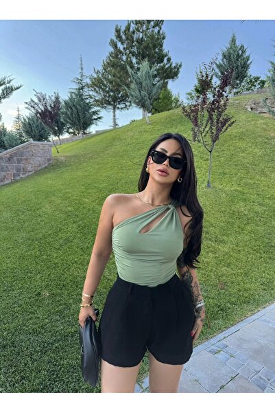 kırmızı butiks الكتف الأخضر الملتوية المحاصيل