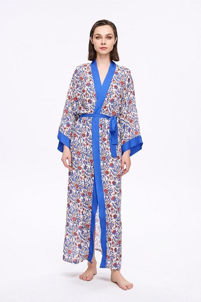Haşema Kimono lung cu imprimeu cu flori albastre 5049