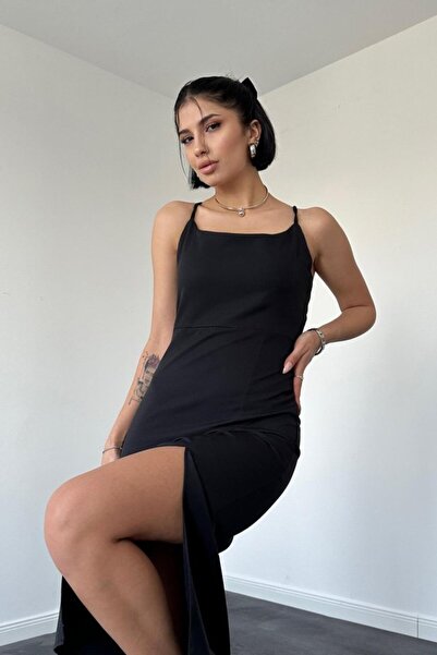 buğrahayalin Black Backless Dress