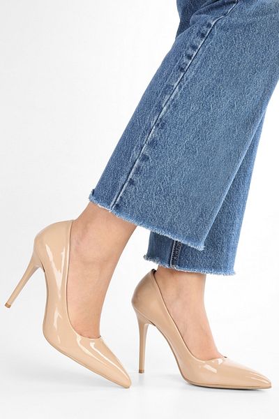 Shoeberry Klassischer Nakou-Stiletto-Absatz aus hellbraunem Lackleder für Damen