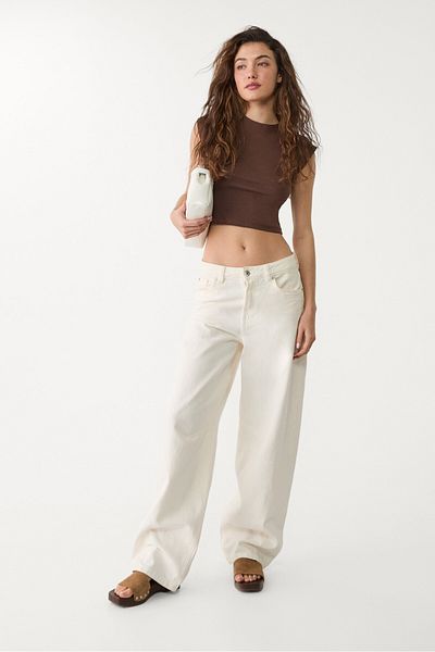 Stradivarius Basic fitted cropped T-shirt