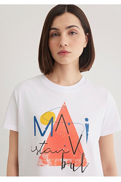 Mavi γυναικείο μπλουζάκι με τρίγωνο εμπριμέ ιστανβολ λευκό