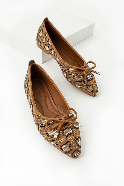 diclepolat Women's Leopard Stone Pointed Toe Ballerina Casual Shoes Tan Bera