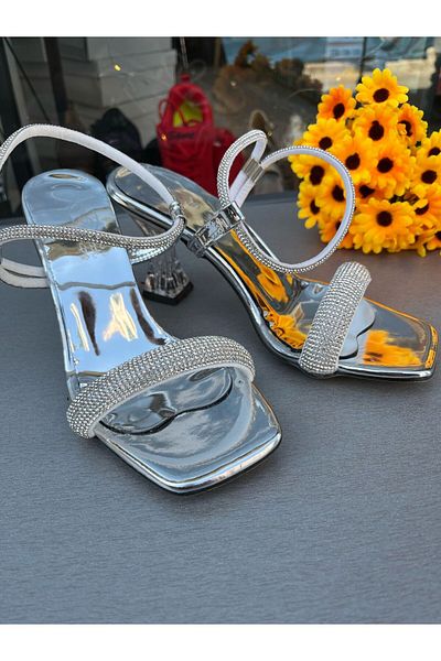 mystylee New Season Trend Models with White Stone Straight Bands