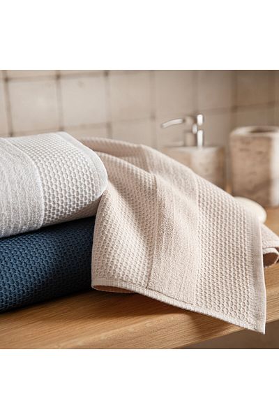 Chakra Sobeska 3-Piece Face Towel - 50X80 cm White/Blue