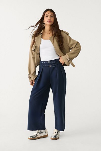 Stradivarius Straight-leg Trousers With Ring Detail Limited Edition