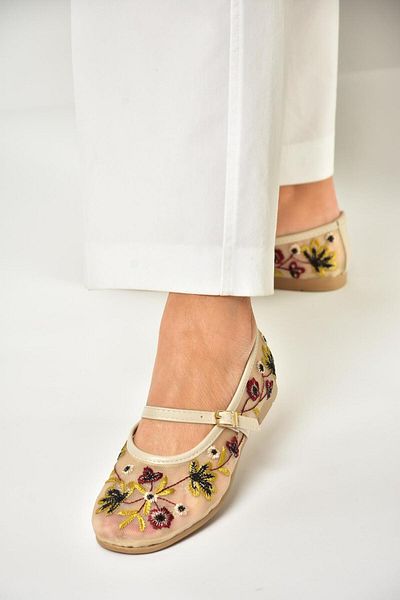 Fox Shoes U 267853215   Balerini de damă cu plasă bej cu flori