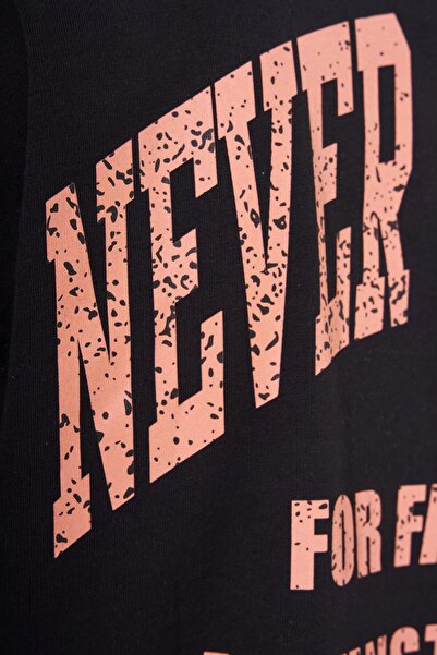 Machinist Ανδρικό μπλουζάκι Never To Late με στάμπα, μαύρο μπλουζάκι