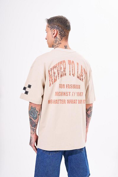 Machinist Ανδρικό μπλουζάκι Never To Late με στάμπα Oversize ανοιχτό μπεζ