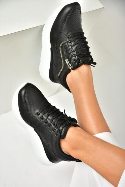 Fox Shoes U702020709 Černé sportovní boty se silnou podrážkou