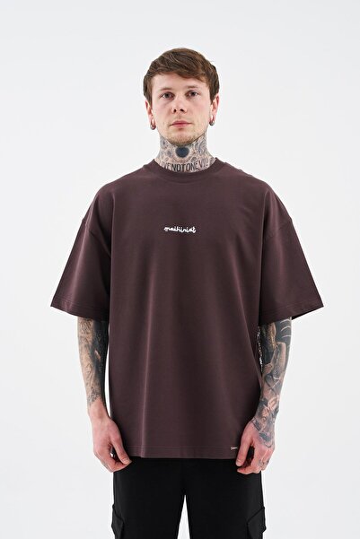 Machinist Ανδρικό μπλουζάκι με μοτίβο ρούχων με στάμπα σε καφέ χρώμα