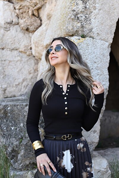 bytugcekaya Siyah Patlı Düğmeli Bluz