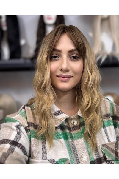 Real hair texture wig with new season shoulder brace bangs