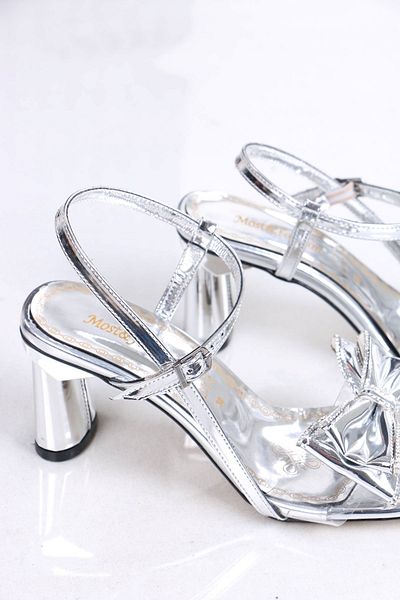 sefayol Pantofi de damă cu toc transparent Connell Silver Bow