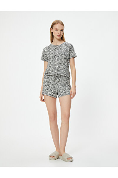 Koton Pyjama-Set mit Shorts Leopardenmuster Rundhals Kurzarm