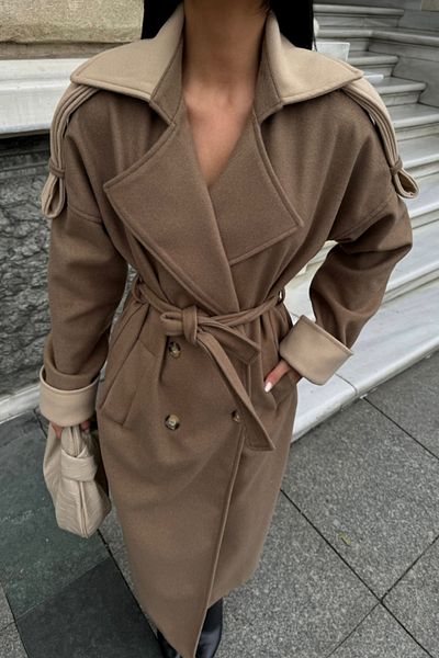 modaserdem    Coat Collar and Cuffs Beige Color - Mink