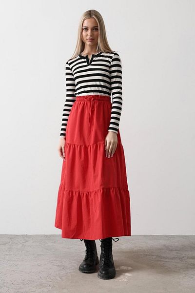 leyla sanat sanata yeni bir bakış açısı Leyla Art a New Perspective on Art Cotton Elastic Waist Skirt - Red
