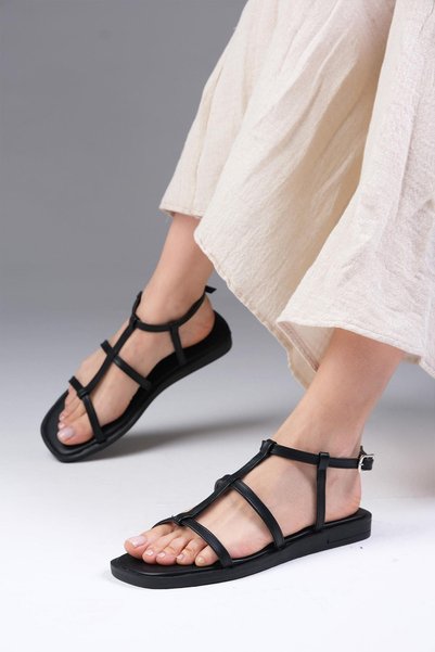 Mio Gusto Cora Black Color Women's Flat Sandals