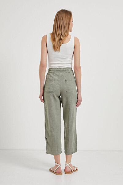 Arma Life Women's Loose Khaki Trousers with Pockets and Elastic Waist