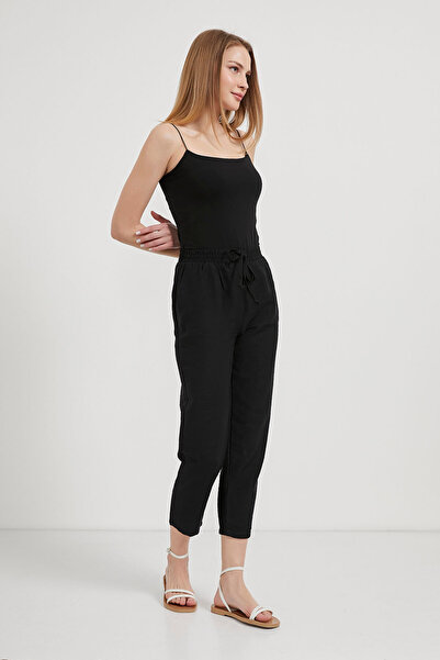 Arma Life Women's Elastic Waist Comfortable Fit Black Carrot Pants