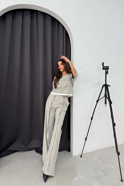 Bliss Gray Bottom and Top Tracksuit Set with Wide Legs and Comfortable Spirit