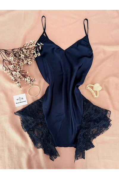 MH Moony Homewears UHD тъмносиня нощница с фентъзи