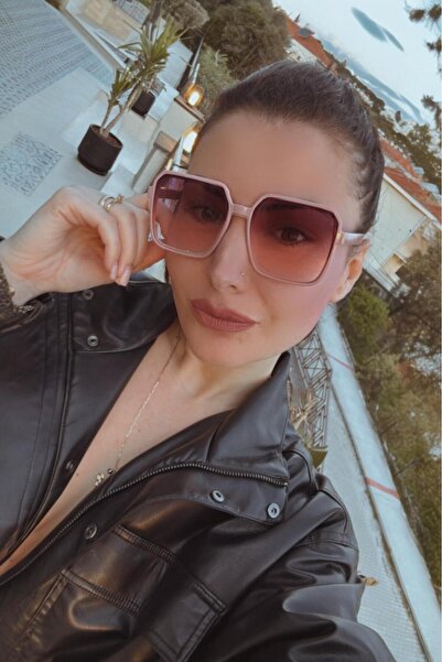 Melissa Boutique Women's Soft Pink Square Frame Pink Glass Bone Model Sunglasses