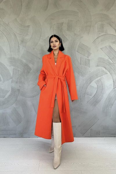 leyla sanat sanata yeni bir bakış açısı Leyla Sanat Sanata a New Perspective Orange Belted Midi Coat
