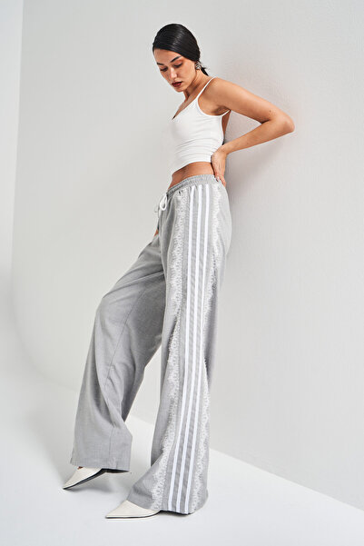 its basic Жіночі сірі штани з бічними смужками та мереживними деталями