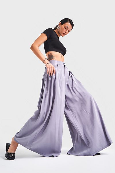 its basic Women's Light Anthracite Color Super Palazzo Fit Flowy Fabric Design Pants