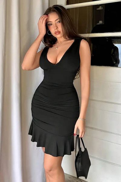 Mossta Deep Low-Cut Black Crepe Dress Deal