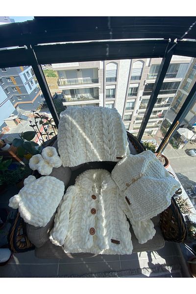 Alizee Hand Knitted Baby Blanket & Cardigan Set