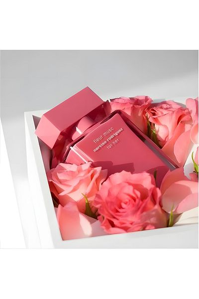 Narciso Rodriguez Fleur Musc Perfume by Narciso Rodriguez EDP 30 ml