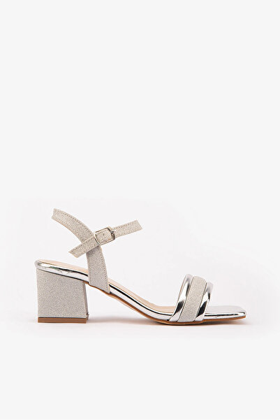 SAYL Silver Colored Ankle Strap Women's Block Heeled Shoes
