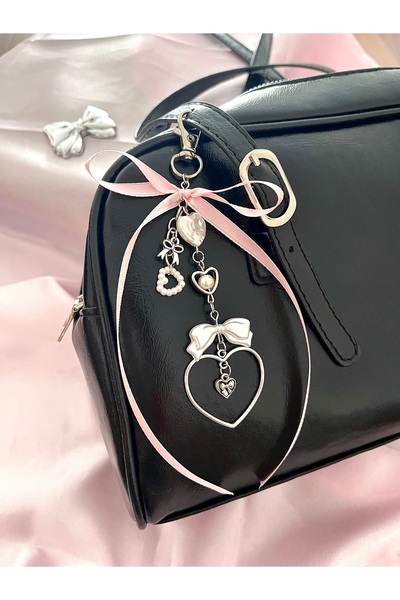 bohemian takı tasarim Coquette Bag Ornament with Heart and Bow