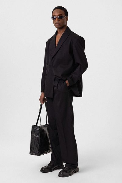 Vamos Belted Closure Suit - Oversize - Black
