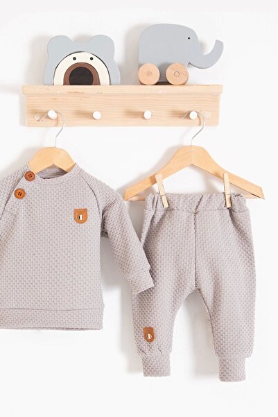 Eng Jacquard Buttoned Shoulder 2-Piece Baby Boy Set