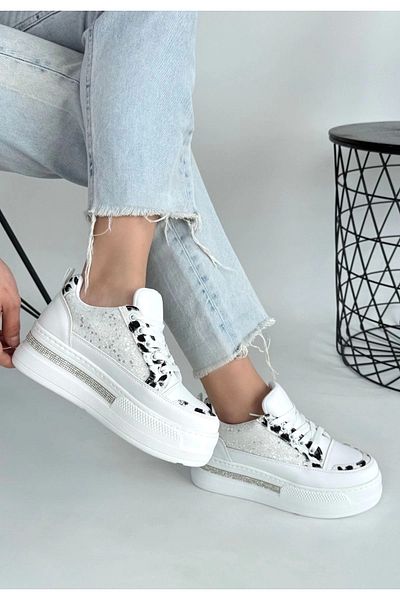 Erbilden Yorna White Skin Zebra Detailed Sports Shoes