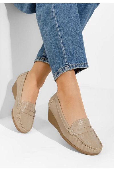 B T Shoes Women's Eligia platform loafers in beige