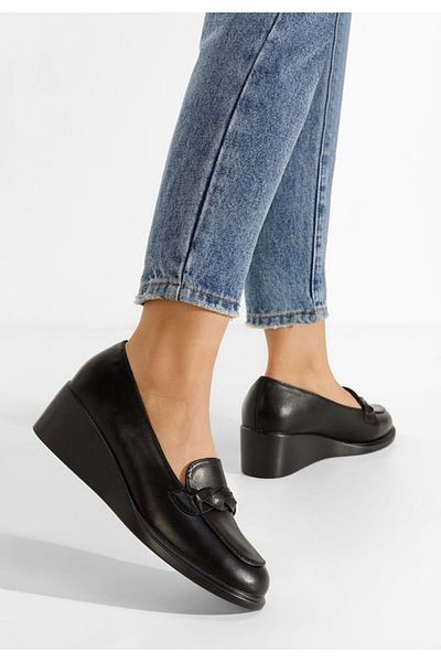 B T Shoes Women's black Cala platform loafers