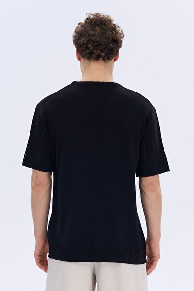 İLKCET MODA Ανδρικό πλεκτό μπλουζάκι με λεπτομέρεια με τρύπα