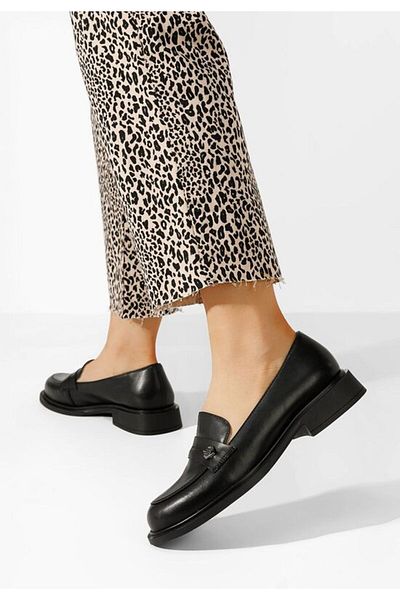 B T Shoes Women's black Grapila leather loafers