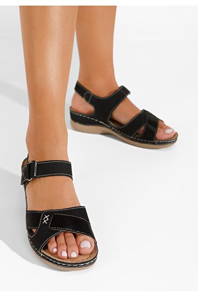 B T Shoes Sandale cu talpa groasa Anina negre