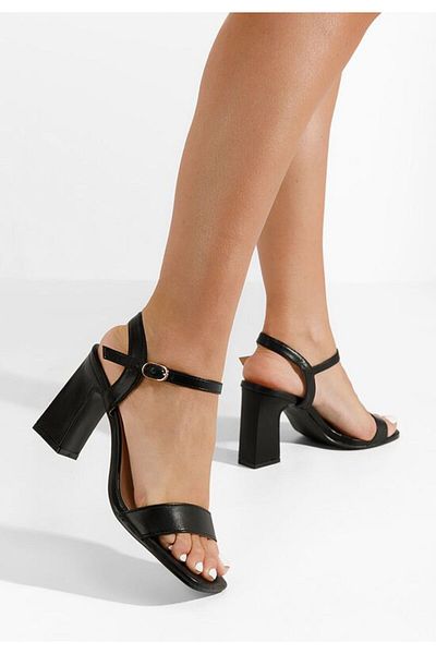 B T Shoes Sandale cu toc gros Mariema negre