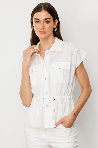 On Fashion Cămașă albă brodata cu șireturi în talie 52309