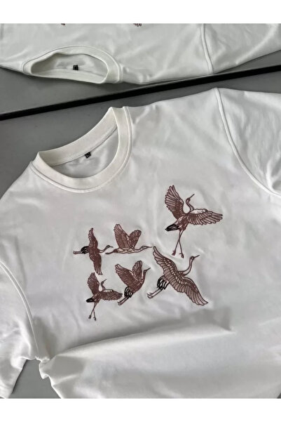 CVS Eyesof Unisex Embroidered T-Shirt - White