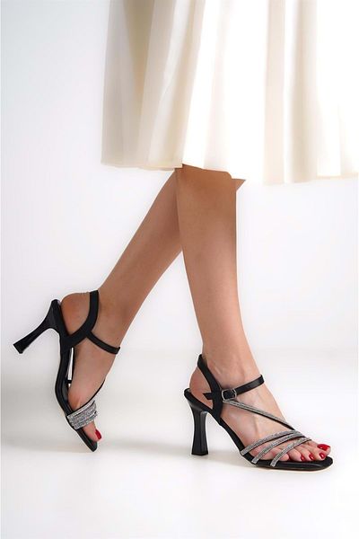 KCMN İremsu Four Stripe Stone Detailed 8 cm Heeled Women's Evening Dress Shoes BLACK